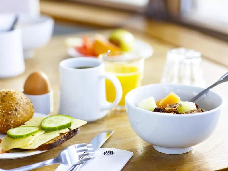 20068211242533F6073E1F35A4636583