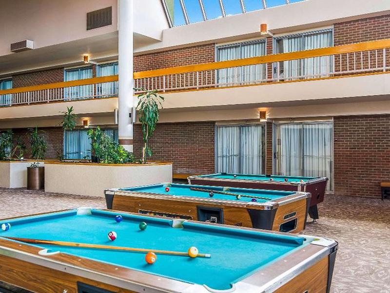 EE406341E1C539FC16B3C09B61B6D512