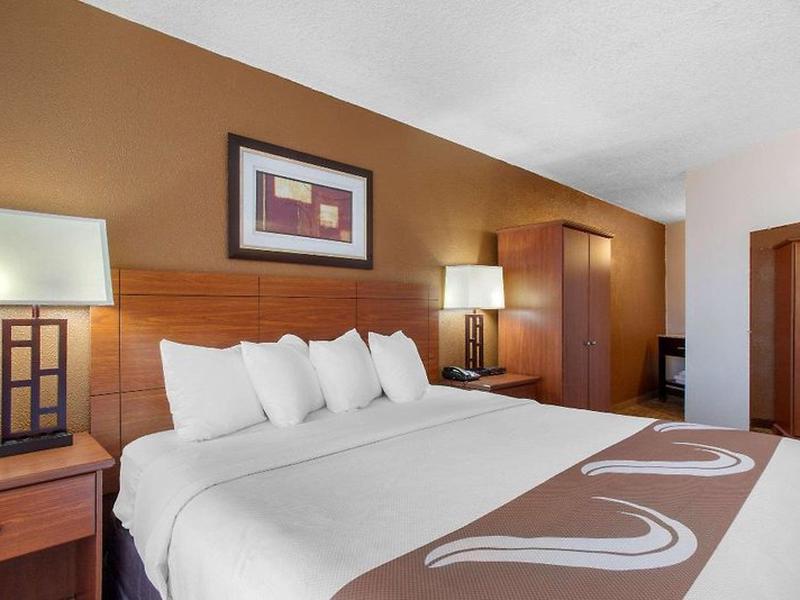 56AF20C0D6D1702A244DAE1BC567404C