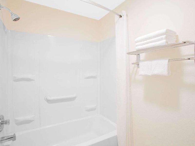 0C2C829EBA790DFA8B61372B1B602CD4