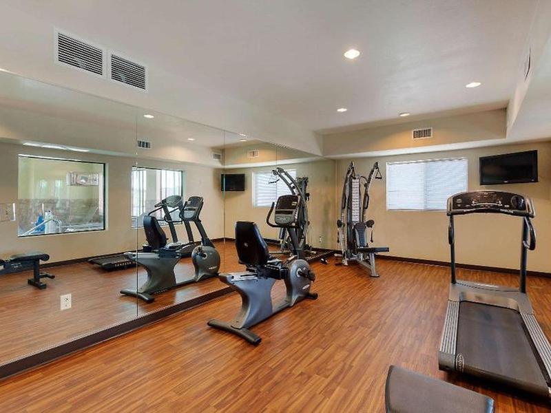 47E796AEB29E50F5046AF2605148C35F