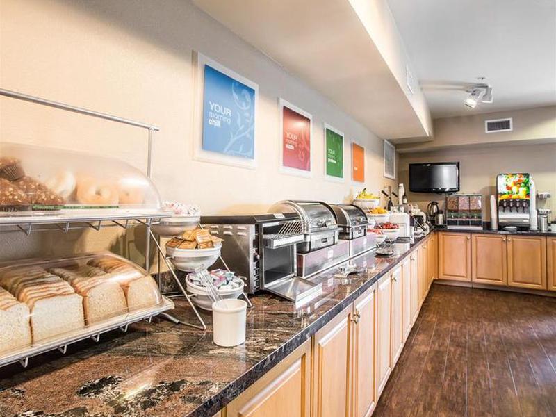 0E0C77E8C6A6236842A3CCC9588F2BE8