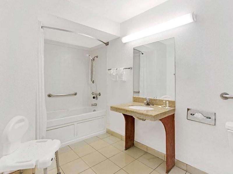 86B3CB7F57B63EFFEDE46CD9953FDB54