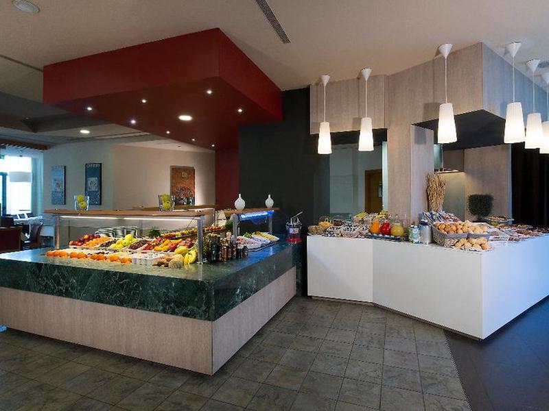 F8B30FFC2E69BC521B952B81DAACC281