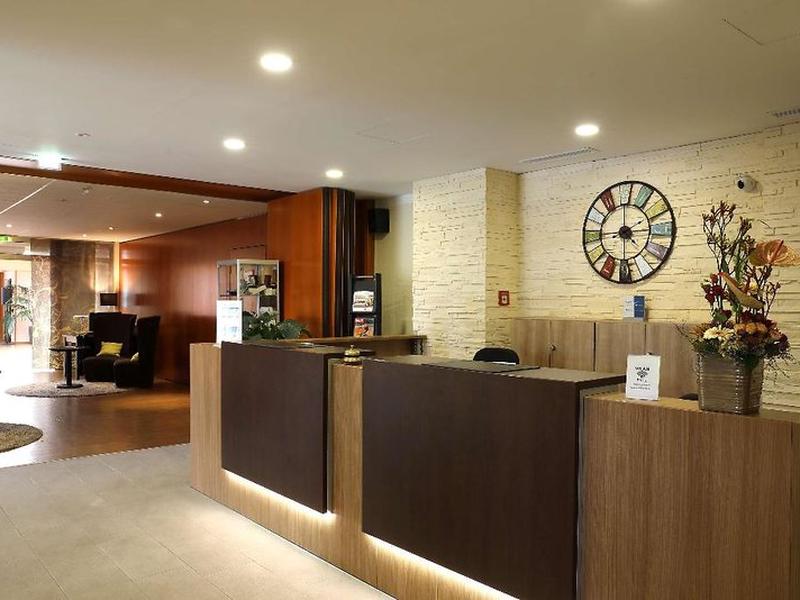 775EBF7147F7033652898D5F0FA5E243