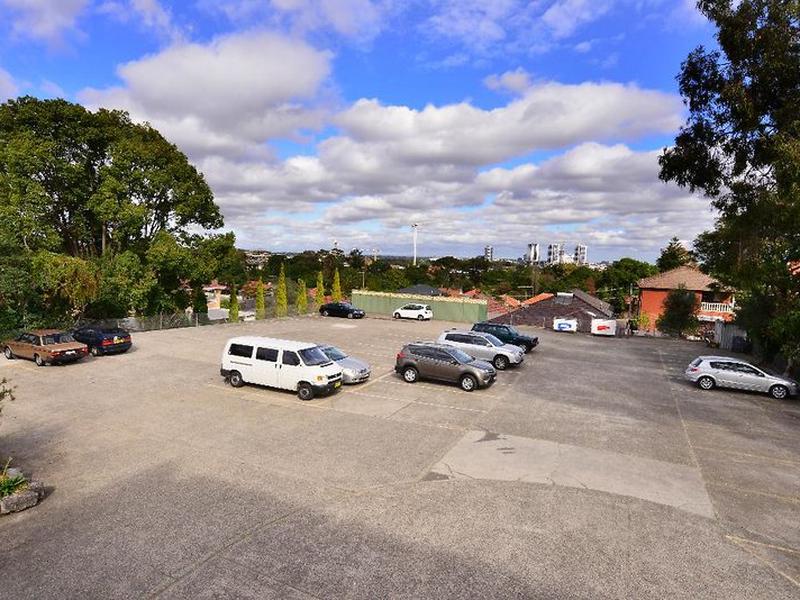 8E747644D4A7D1933D70DC7AF3E20457