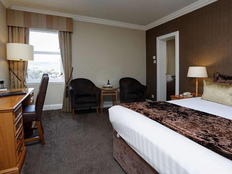 D256FF7D8014EE725E9C51E6C3829070