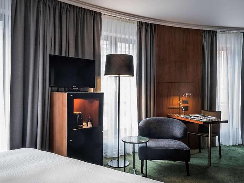 E173E65DF45ABA73A196A11151988388