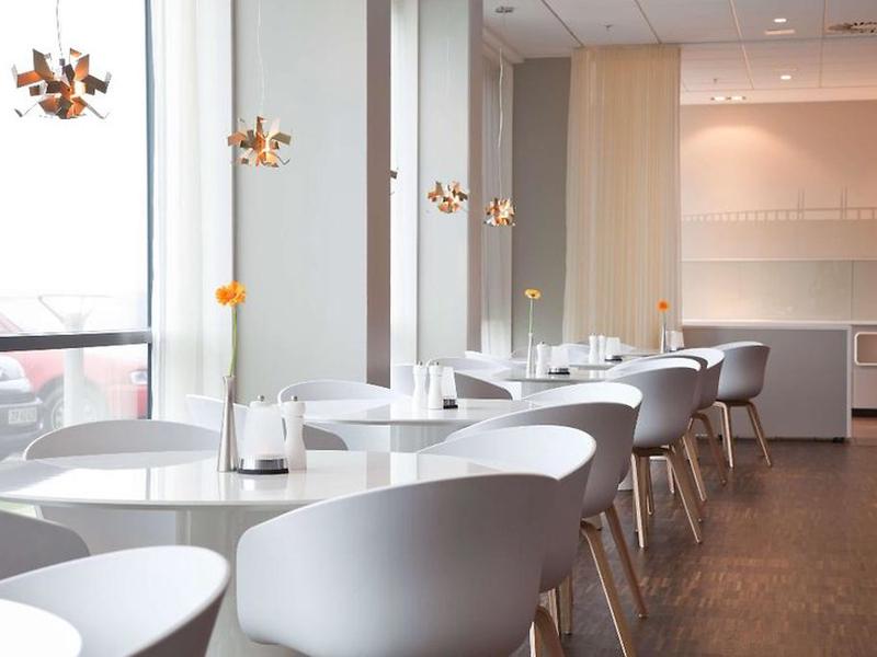 F501B5518C317EDECCDE7E41DCFF63F4