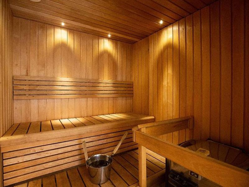 EF8CE1696FD8F24EFDABD002A76968AE