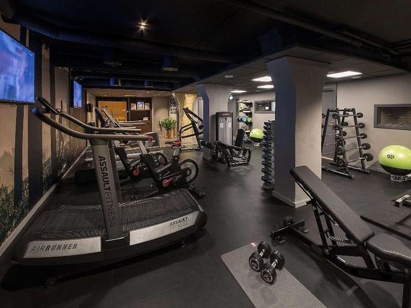 AE9721BC04FFEE128DBFB6AA8CDF6905