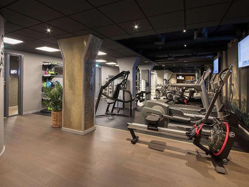 57DB3260C6809FEAAA5D5C5F340A8843