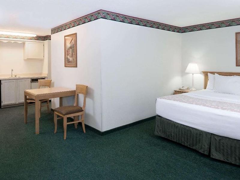 2E365B1024397FA192CC5E9B07569A9B