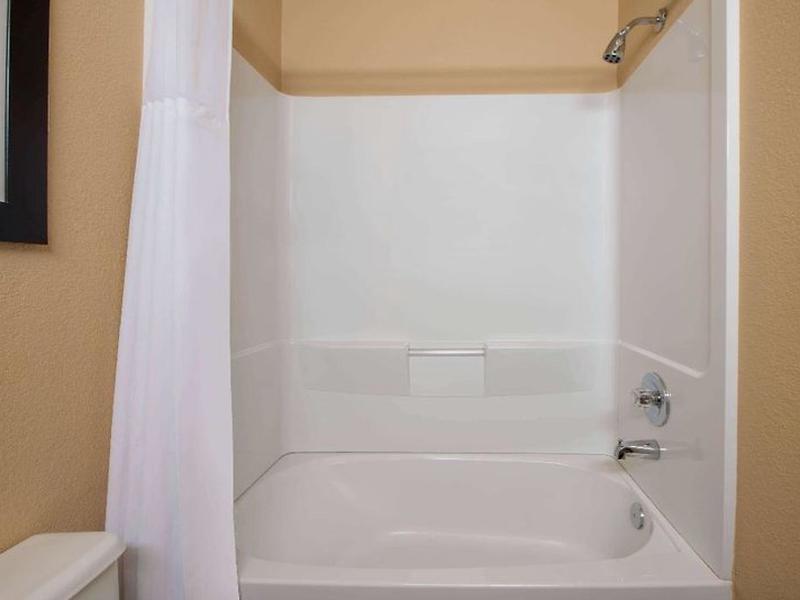 9C7365100BD451EC5C14C40983C942C8