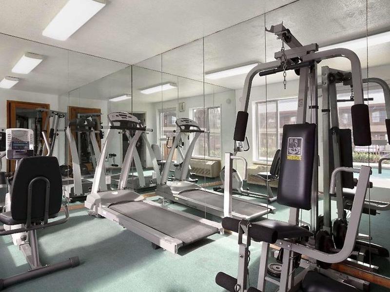 96A7DF0BB39EECEB035EEB92D212F6EA