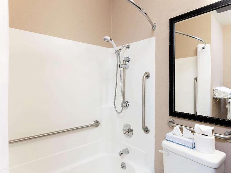 CAFDC052D86D521015C33F7B3F8A9014