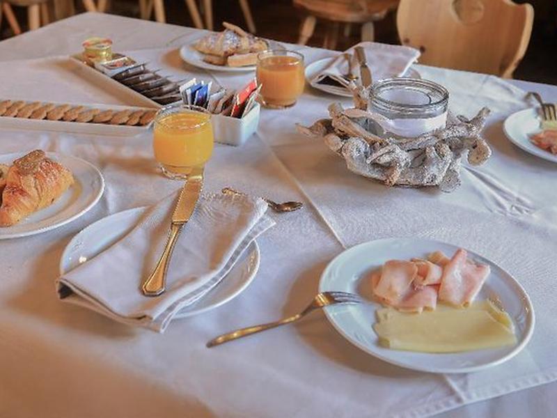 42BA31FE1097A15685DE66B49C36A275