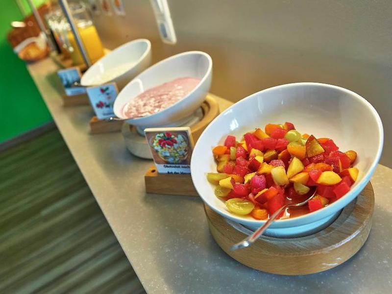 2A7E42902060A59D4750B7DBC5D61443