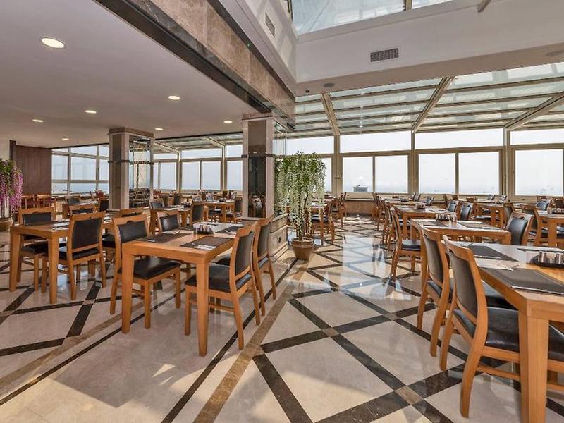 AA1E18C8695FA61ACAD43275BB0BEE46