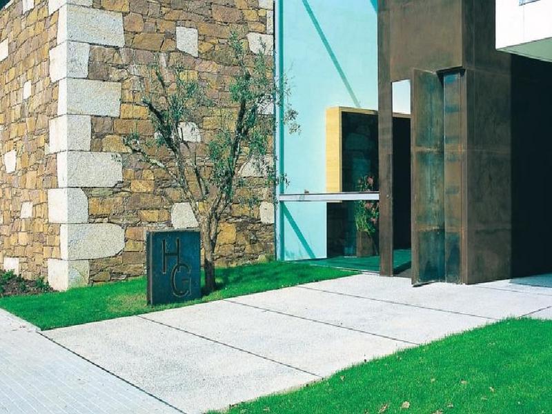 76FCFD39030543DE04F1D9FEDE58A99B