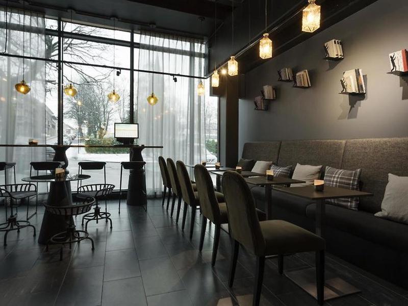 3AFF2CE2EAA03139B056702ED105FC3E