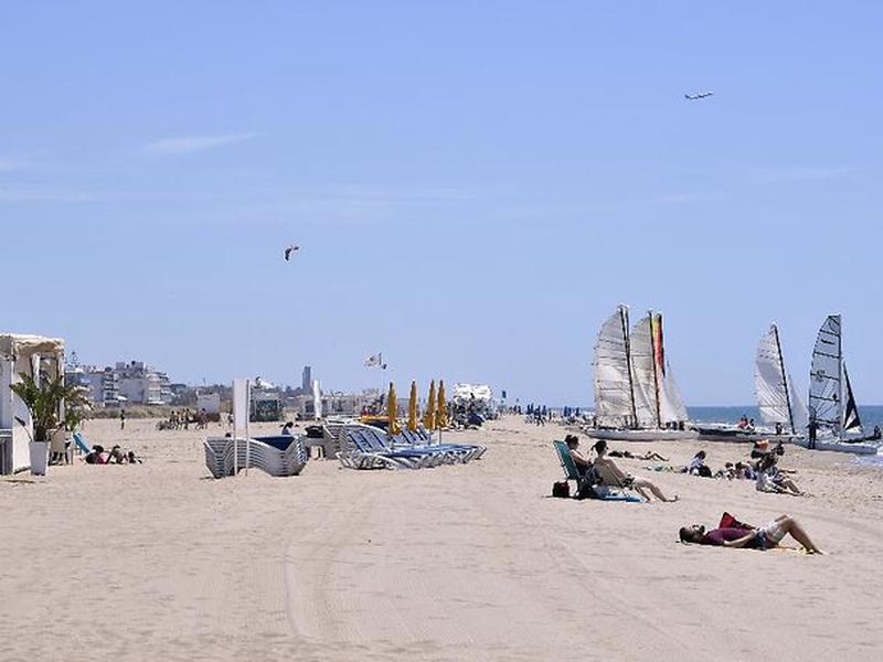 D5FE884BEB11F348DE49DD1CE9D02C48