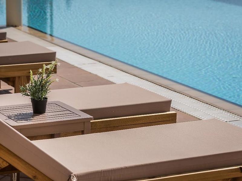 B6F9A9464FA4411CA62D543EDCC2E974