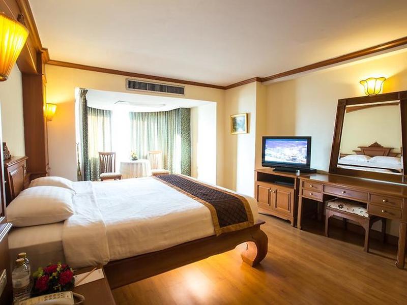 DDE4A67928584F687FD6D2F0B69DD92C