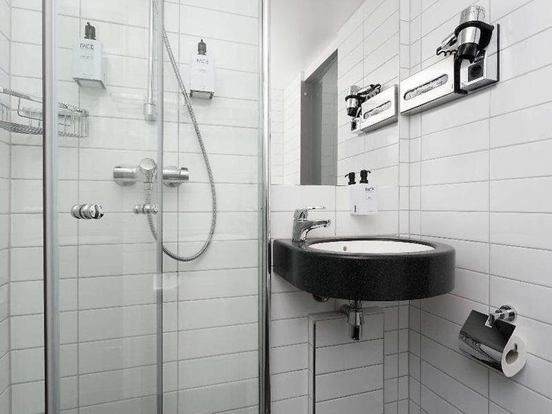 24ABBFC20322BF4DB9C26655510BD2FF