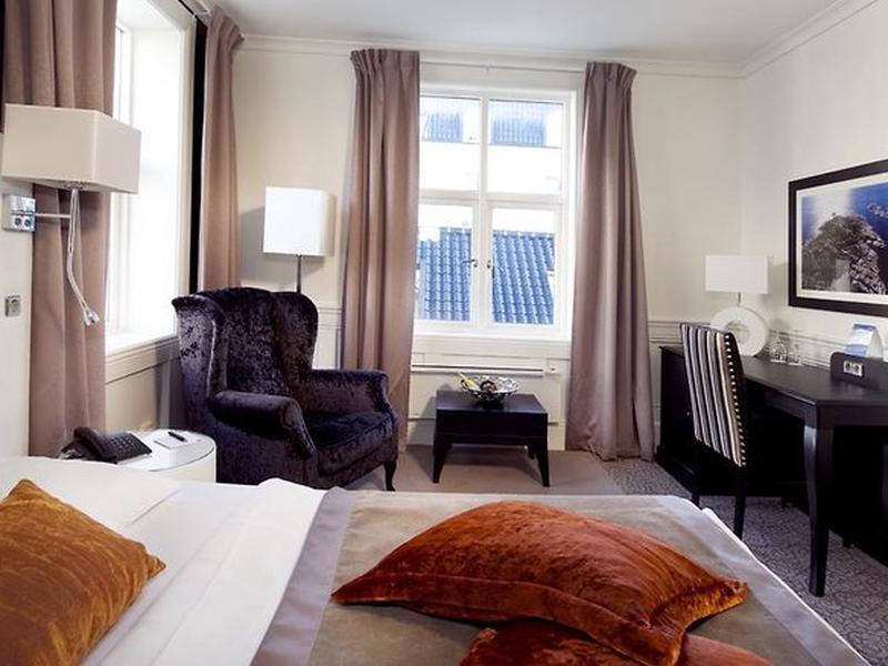 191E1FB7F1E1C0AF2C76A616B36A14F1