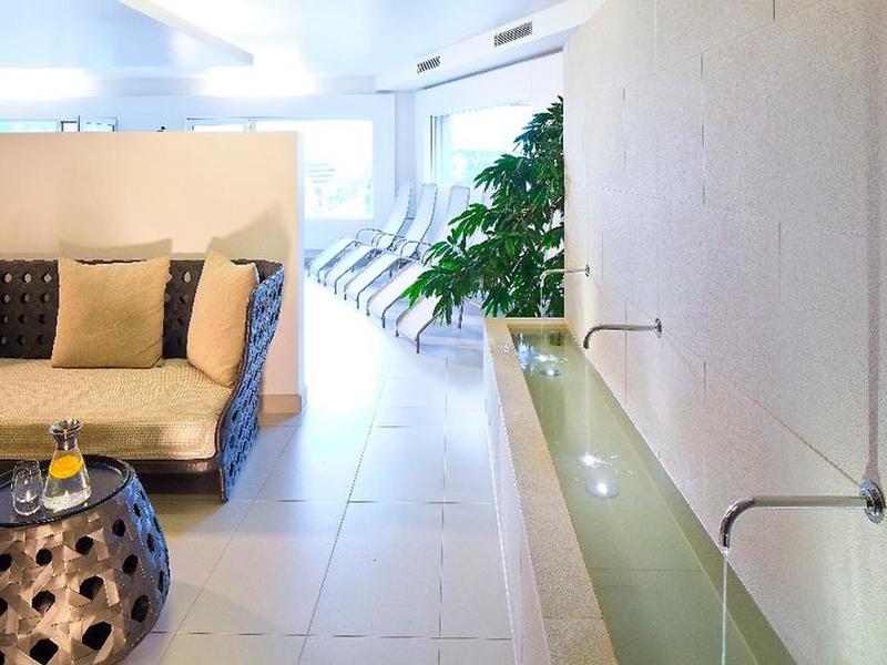 0082D1EEBDC6A5C8264C28703F4A59D8