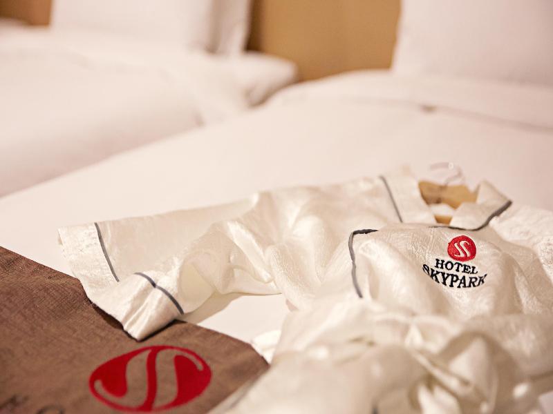 A4BF15295B9B6929A1CE31395E45CC4F