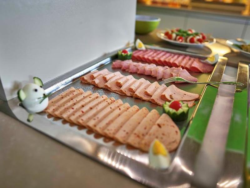 777E62DD9E888525D4EE521E11630E87