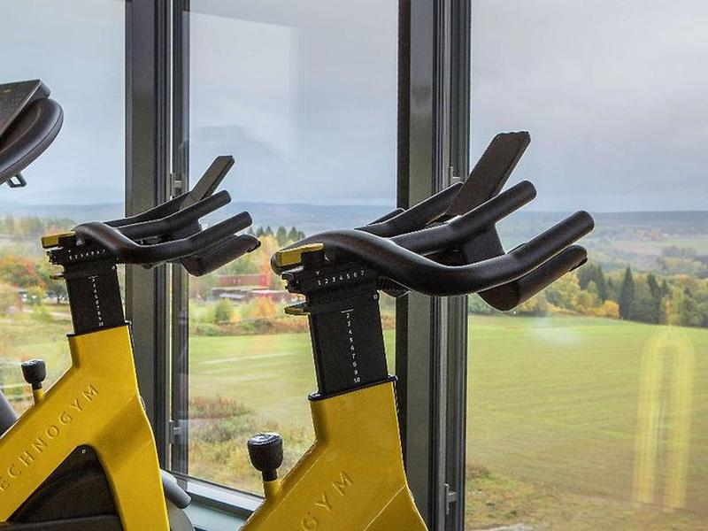 DFF101D5812342EA40216A4995DB3866