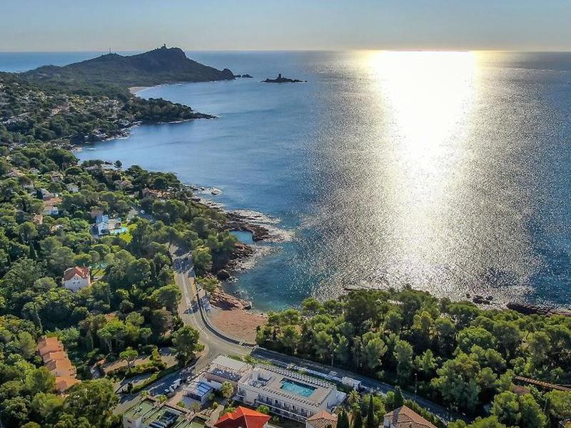 46C43D50A85074D4084DA3E6749947F7