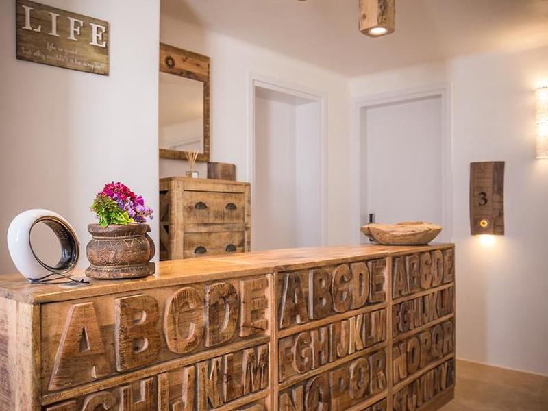 50C7F4BBC29F8478A36170C8BE3389AD