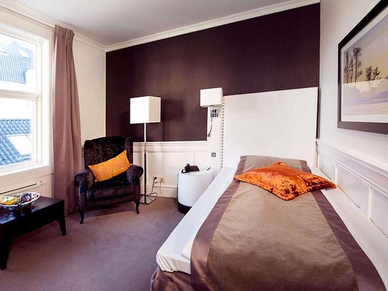 28305397ECD8524F4969E51A7B514D87