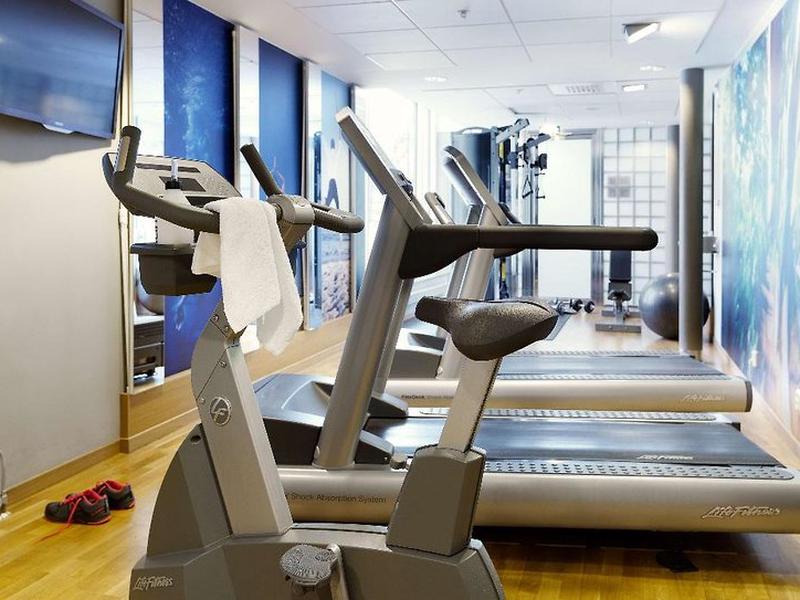 B67E9891636D9AD390651F51BC6B1B33