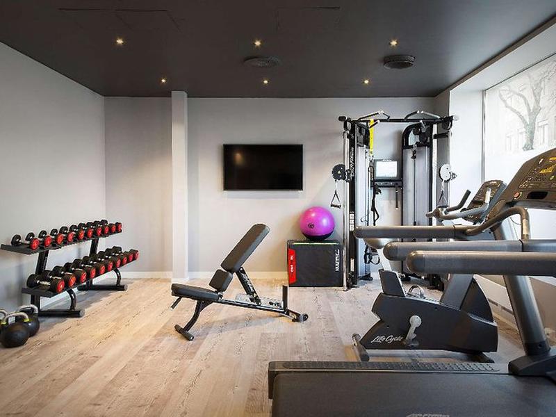 2CE08FF6329F9BD5BCF73010FED44A3C