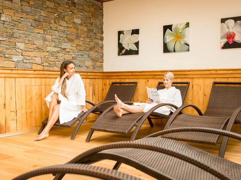 773036F0C3C4804239F43DF501BB6BCD