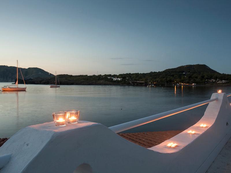 75B4ECE4E4F0176EC15BFE5A7EF275D2