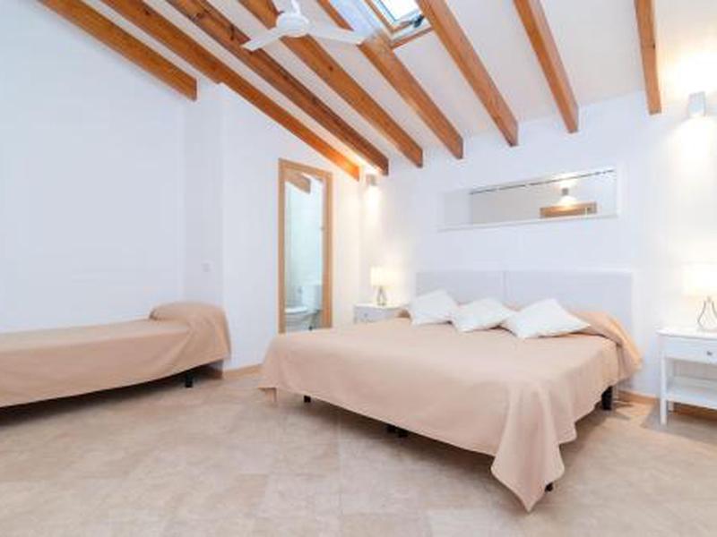 C1E09A97AFF5F75A9C92DABB9BDC397A