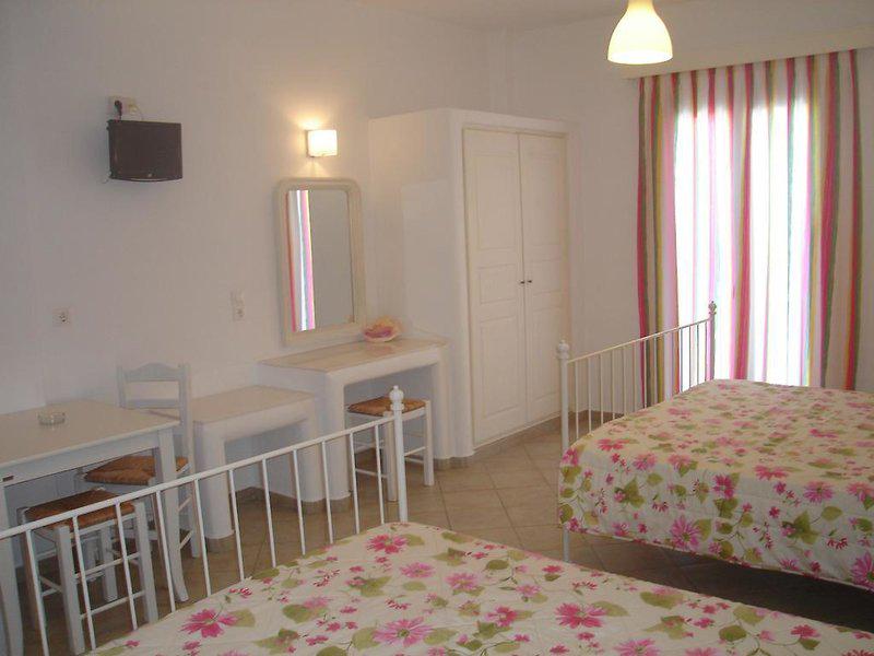 0863AB79711999BD48B4A4C211633650