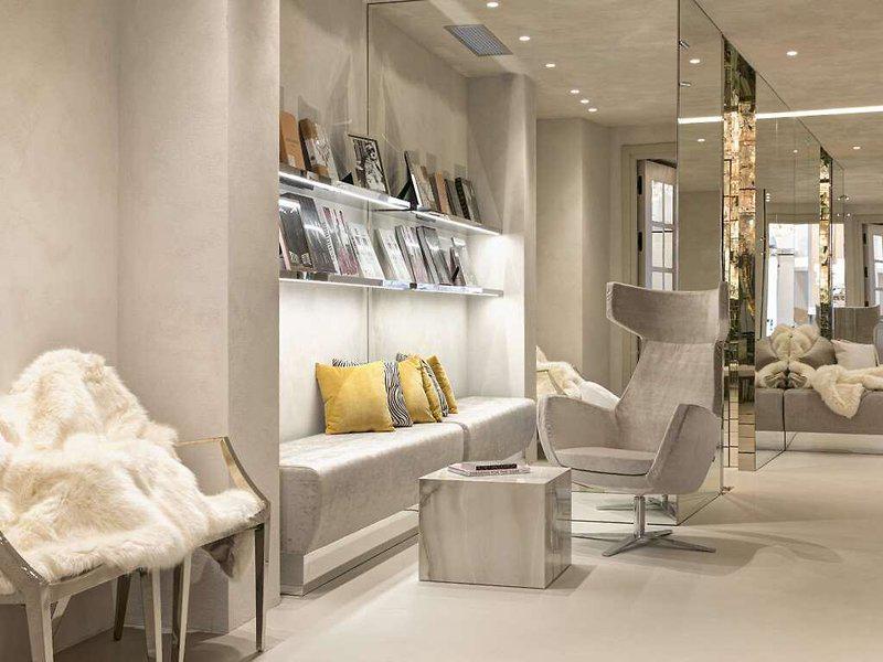 465708C2D7C98F9F805DE6EE429155EA