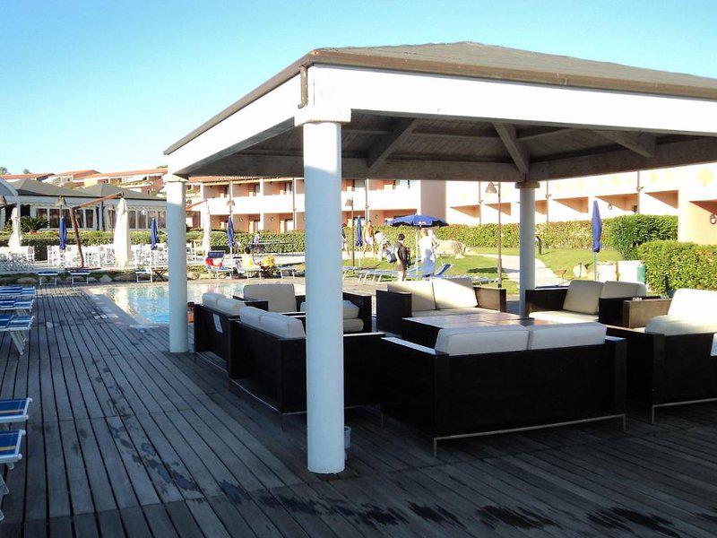 11ACD175CBB99ACC78879AEE99024D30