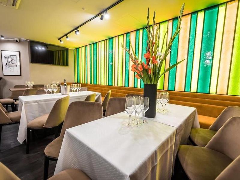 E5EC7E46FB8A1AC8435D1371135E8293