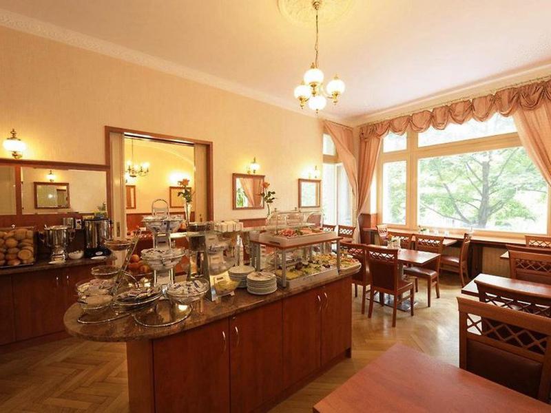 8784D57C0919E8894BF533A44E62F1B8