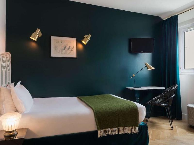 C42747931AD9EB14D1C72BB9C3F8ED05