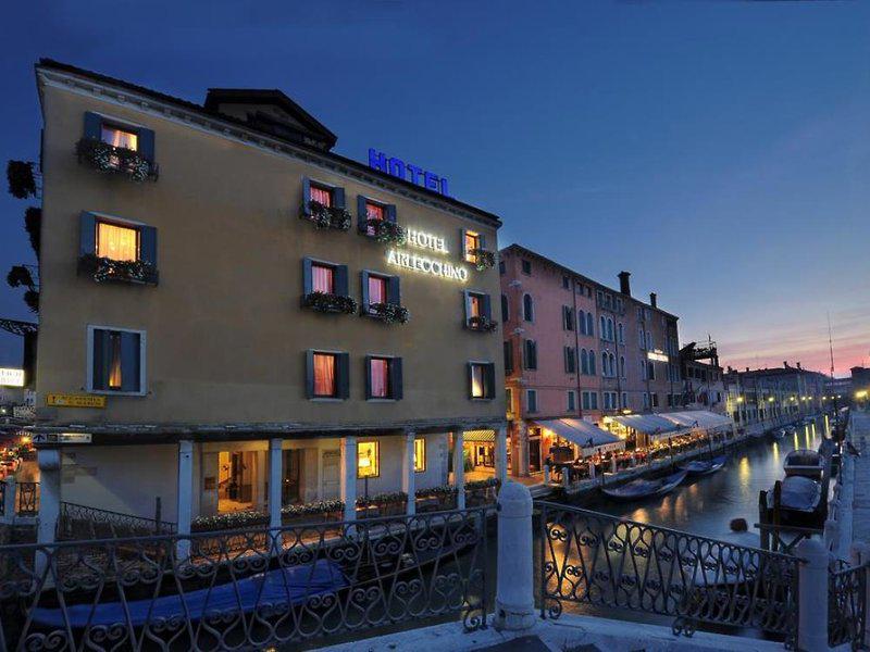 5FF430E8C264581D08DBA6083C3BF078