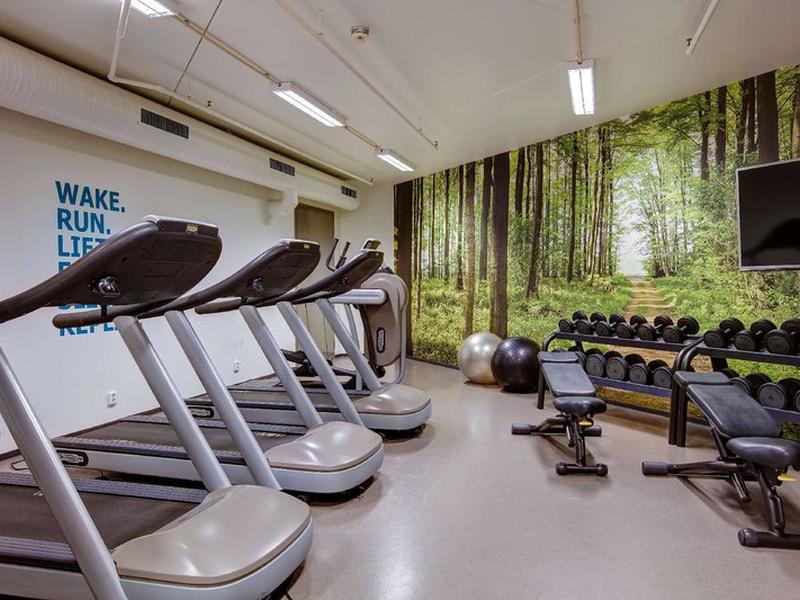 EE4CBC20D705A67E572F81974E6A7A08